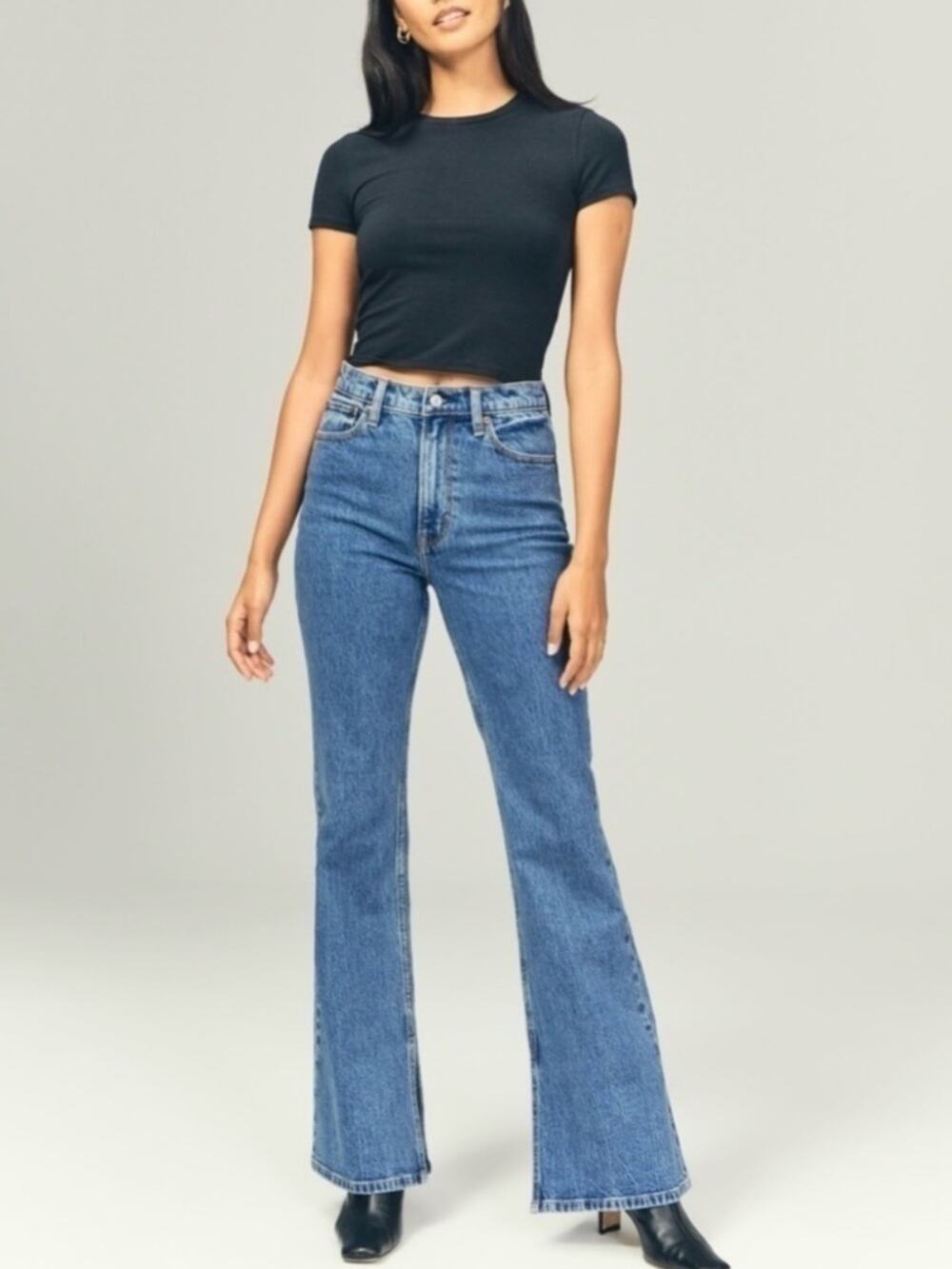 Abercrombie & Fitch The Vintage Flare High Rise Medium Wash Size 33 Short